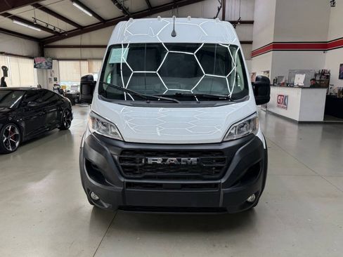 Used 2025 RAM ProMaster 2500 w/ Convenience Group FWD image 6
