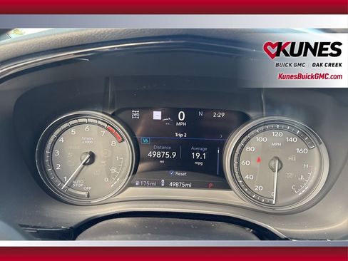 Used 2023 Cadillac XT6 Sport w/ Technology Package image 14