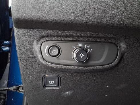 Certified 2023 GMC Terrain SLE w/ Driver Convenience Package image 26