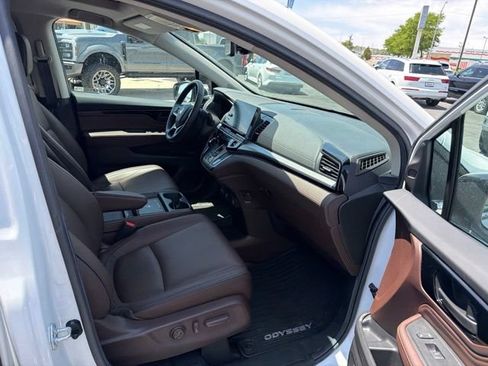 Used 2025 Honda Odyssey Touring image 30