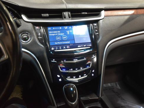 Used 2019 Cadillac XTS Luxury AWD/4WD image 20