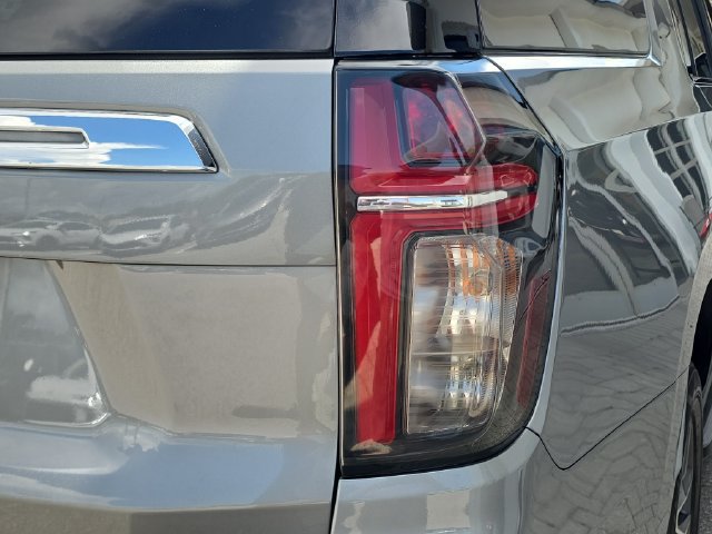 Certified 2024 Chevrolet Suburban LT AWD/4WD image 9