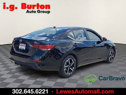Used 2024 Nissan Sentra SV FWD image 6
