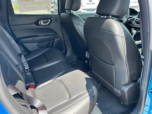 New 2025 Jeep Compass Limited w/ Sun and Sound Group image 28