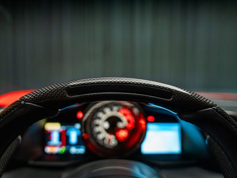 Used 2018 Ferrari 488 GTB RWD image 52