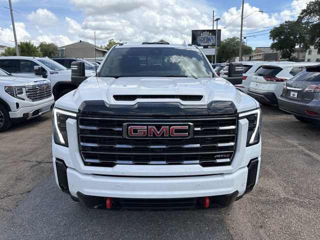 Used 2025 GMC Sierra 2500 AT4 w/ AT4 Premium Plus Package AWD/4WD image 2