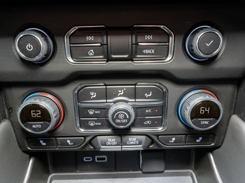 Used 2023 Chevrolet Tahoe RST image 16