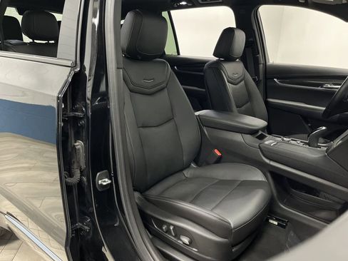 Used 2023 Cadillac XT6 Sport image 36