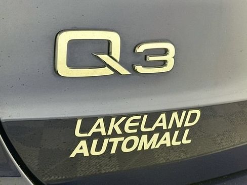 Used 2022 Audi Q3 2.0T Premium AWD/4WD image 25