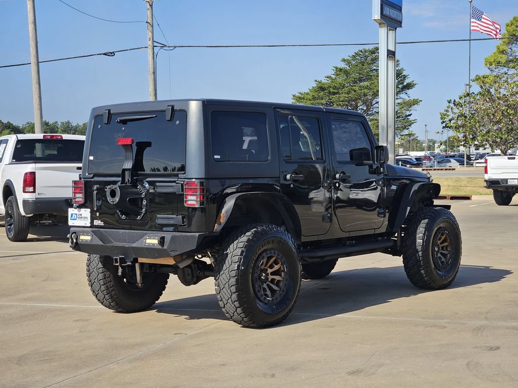 Used 2018 Jeep Wrangler Unlimited Sahara w/ Max Tow Package AWD/4WD image 7
