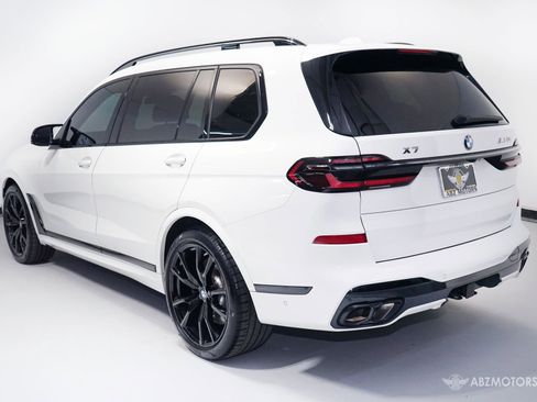 Used 2024 BMW X7 M60i AWD/4WD image 6