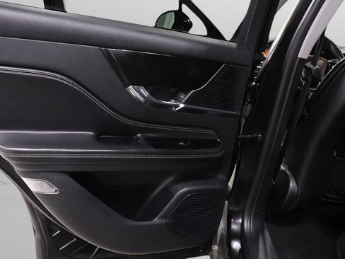 Used 2022 Lincoln Corsair Grand Touring AWD/4WD image 27