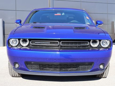 Used 2018 Dodge Challenger GT w/ GT Interior Package image 7
