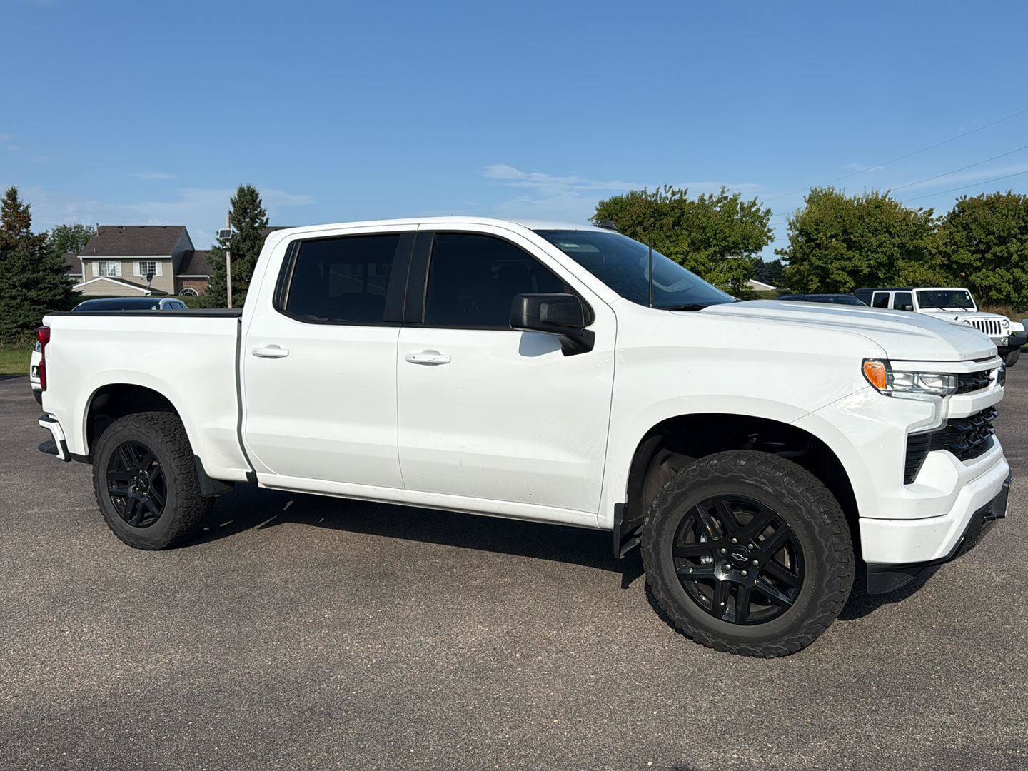 Used 2024 Chevrolet Silverado 1500 RST AWD/4WD image 7