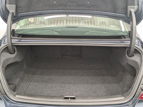 Used 2024 Volvo S60 B5 Plus image 11