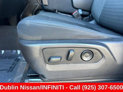 Used 2023 Chevrolet Silverado 1500 LT w/ Protection Package AWD/4WD image 14