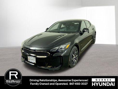 Used 2023 Kia Stinger GT-Line w/ Sun & Sound Package image 2