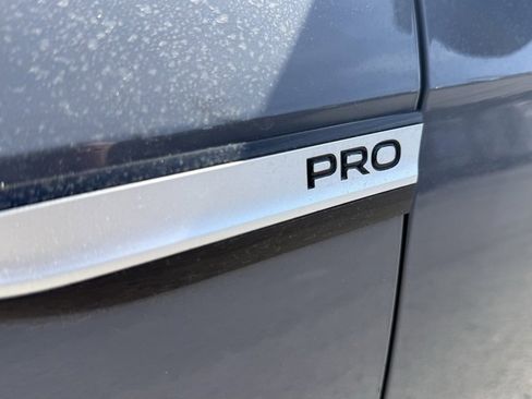 Certified 2023 Volkswagen ID.4 Pro image 17