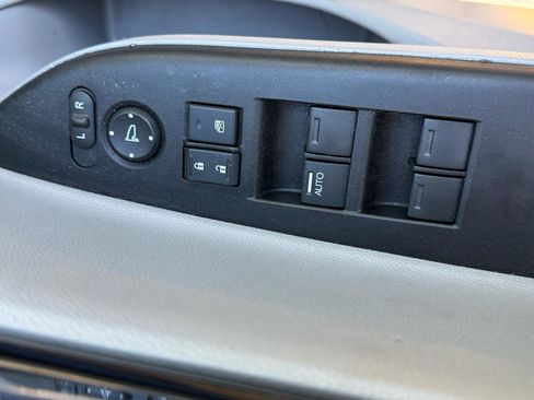 Used 2017 Honda Accord LX image 10