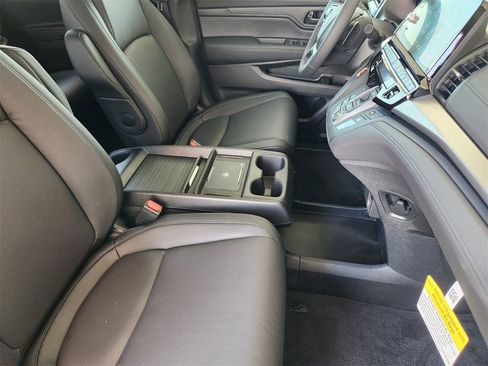 New 2026 Honda Odyssey EX-L image 11