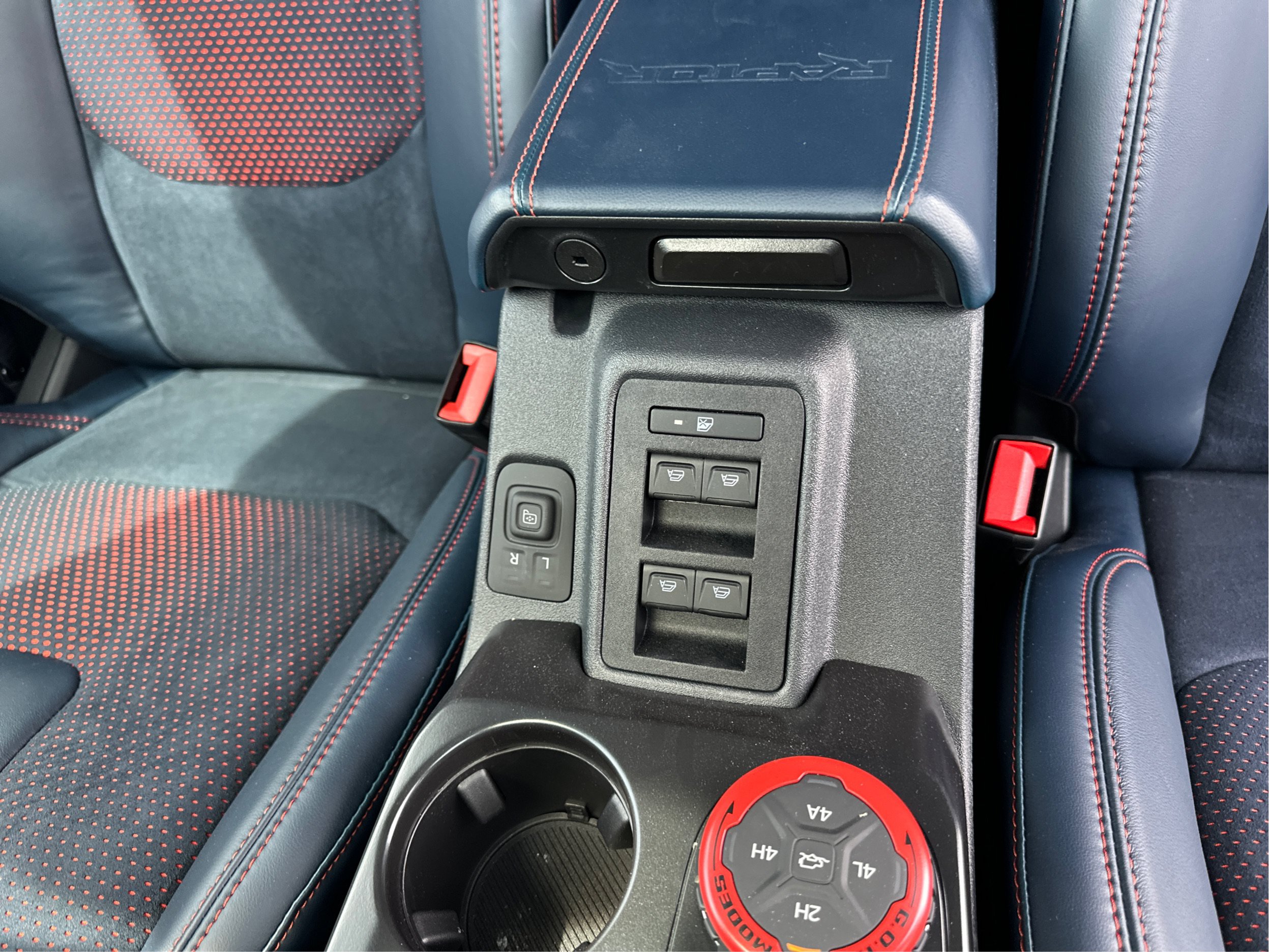 New 2026 Ford Bronco Raptor AWD/4WD image 28