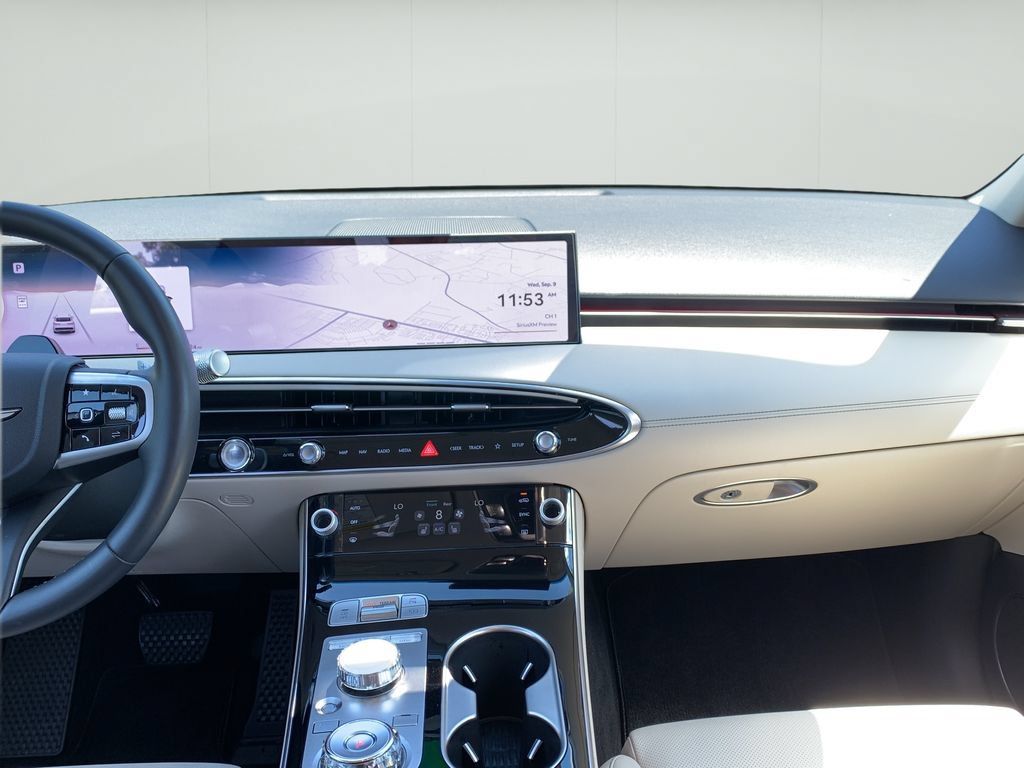 Certified 2026 Genesis GV70 2.5T AWD/4WD image 19