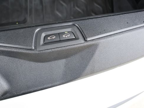 Used 2021 BMW X5 sDrive40i w/ Premium Package image 29