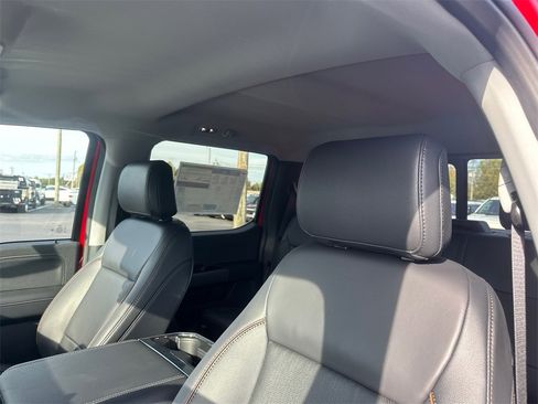 New 2026 Ford F250 Lariat w/ Chrome Package image 18