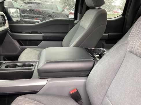 Used 2021 Ford F150 XLT AWD/4WD image 12