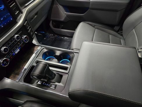 Used 2021 Ford F150 Lariat w/ Equipment Group 502A High image 27