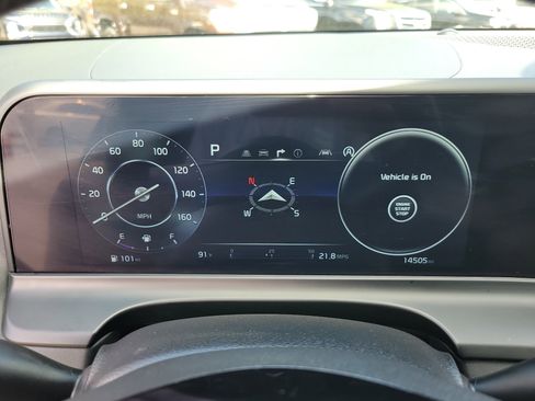 Used 2024 Kia Seltos EX FWD image 20