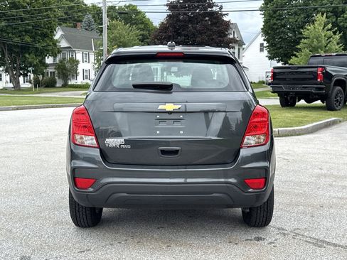 Used 2020 Chevrolet Trax LS AWD/4WD image 6