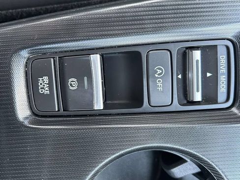 Used 2023 Honda Civic Sport image 19