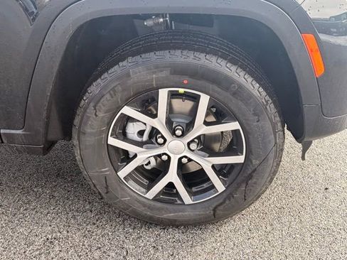 New 2025 Jeep Grand Cherokee Limited AWD/4WD image 11
