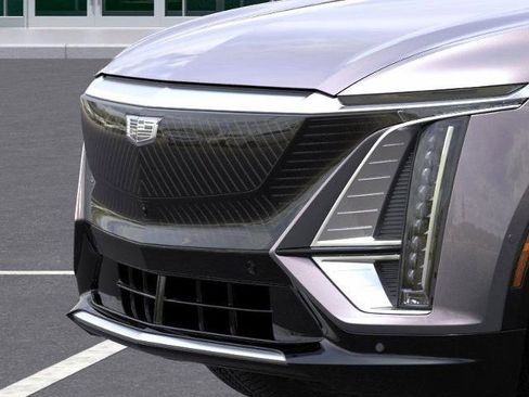 New 2026 Cadillac Lyriq Luxury image 13