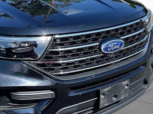 Used 2020 Ford Explorer XLT RWD image 29