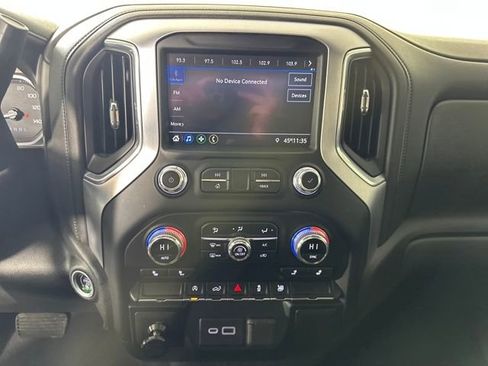 Used 2020 GMC Sierra 1500 Elevation w/ Elevation Value Package image 21