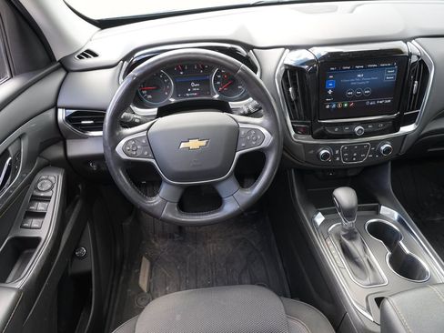 Used 2021 Chevrolet Traverse LT w/ LPO, Floor Liner Package AWD/4WD image 20
