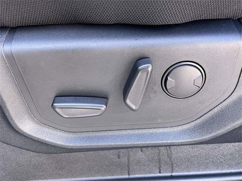 Used 2020 Ford F150 XLT w/ Equipment Group 302A Luxury image 14