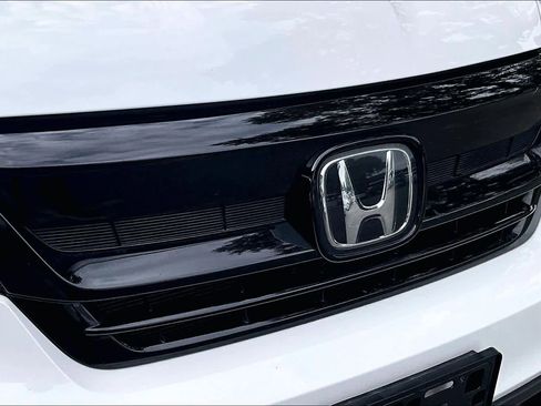 Used 2022 Honda Pilot Sport image 31