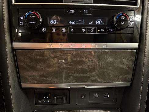 Used 2021 Nissan Armada Platinum w/ Captain's Chairs Package image 19