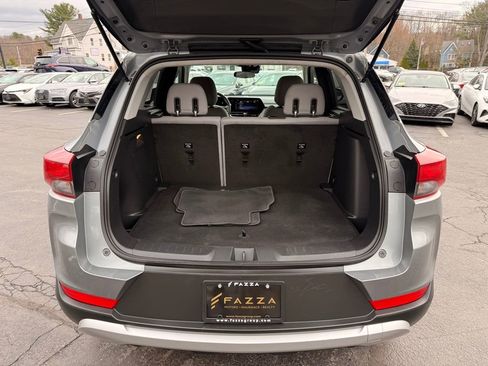 Used 2025 Chevrolet TrailBlazer LT image 13