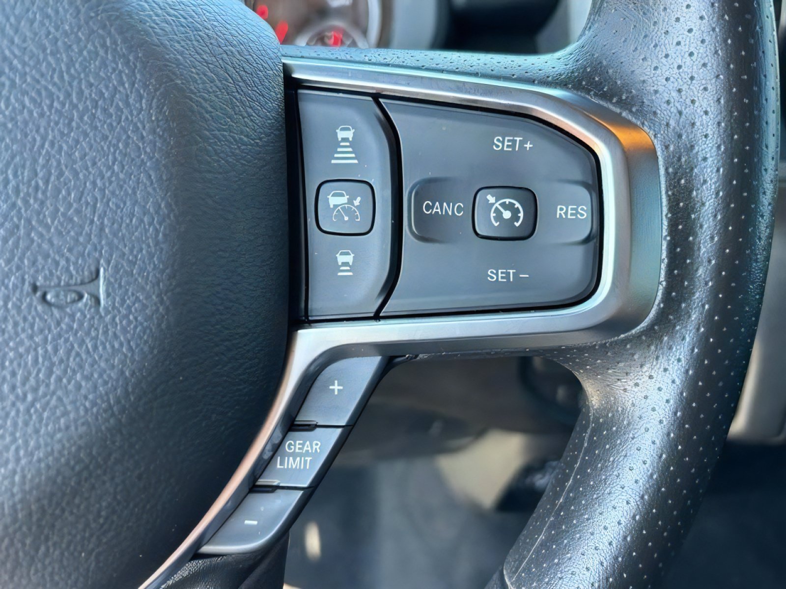 Used 2026 RAM 1500 Express RWD image 24