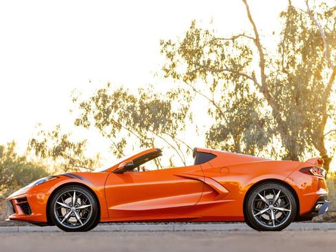 Used 2021 Chevrolet Corvette Stingray Premium Cpe w/ Z51 Performance Package RWD image 34