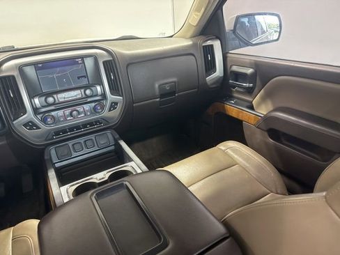Used 2014 GMC Sierra 1500 SLT w/ Suspension Package, Off-Road AWD/4WD image 25