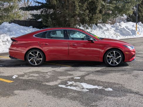 Used 2021 Hyundai Sonata SEL Plus w/ Tech Package image 8