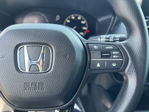 Used 2024 Honda HR-V LX image 31