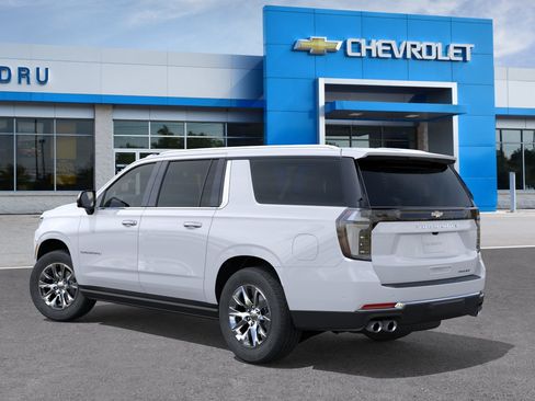New 2026 Chevrolet Suburban Premier AWD/4WD image 27