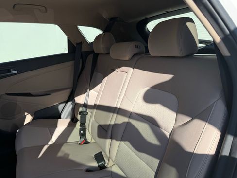 Used 2017 Hyundai Tucson SE FWD image 4