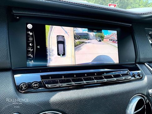 Certified 2021 Rolls-Royce Cullinan AWD/4WD image 17